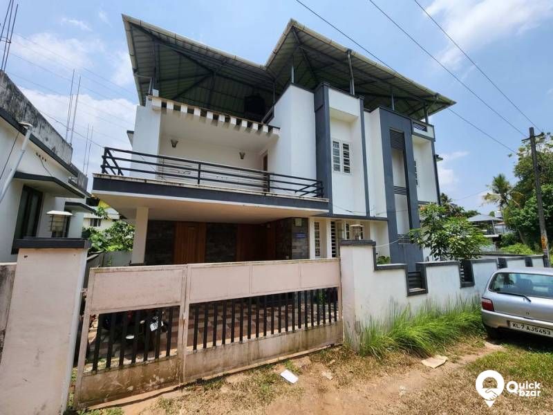 വീടും സ്ഥലവും വില്പനയ്ക്
