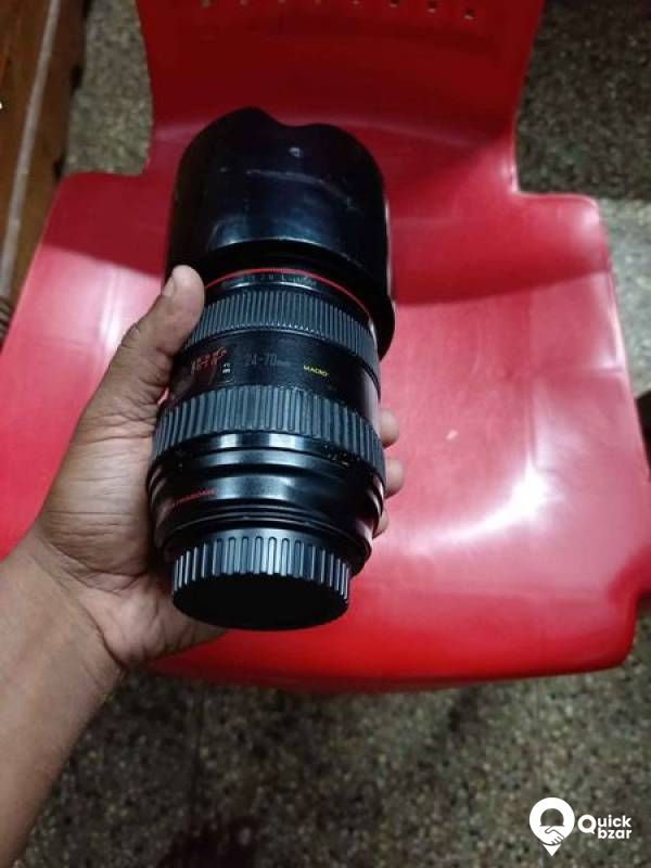 Lens for sale