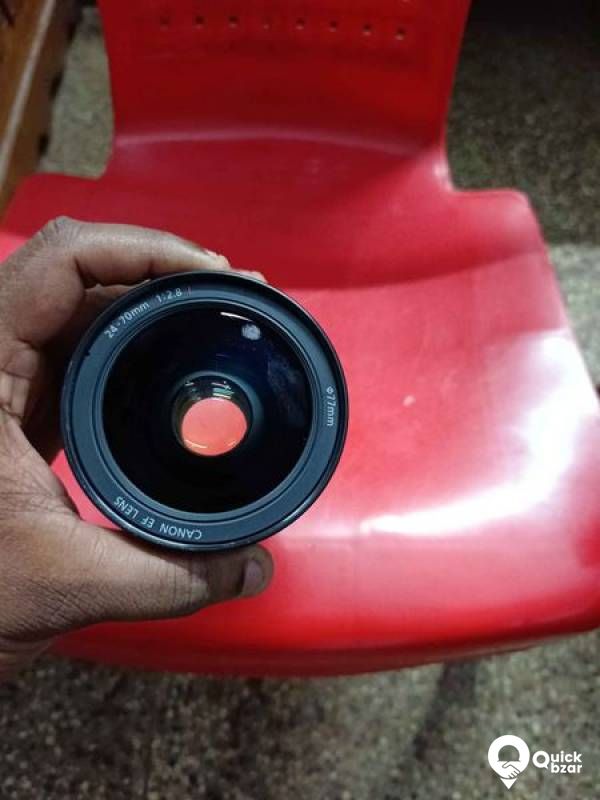 Lens for sale