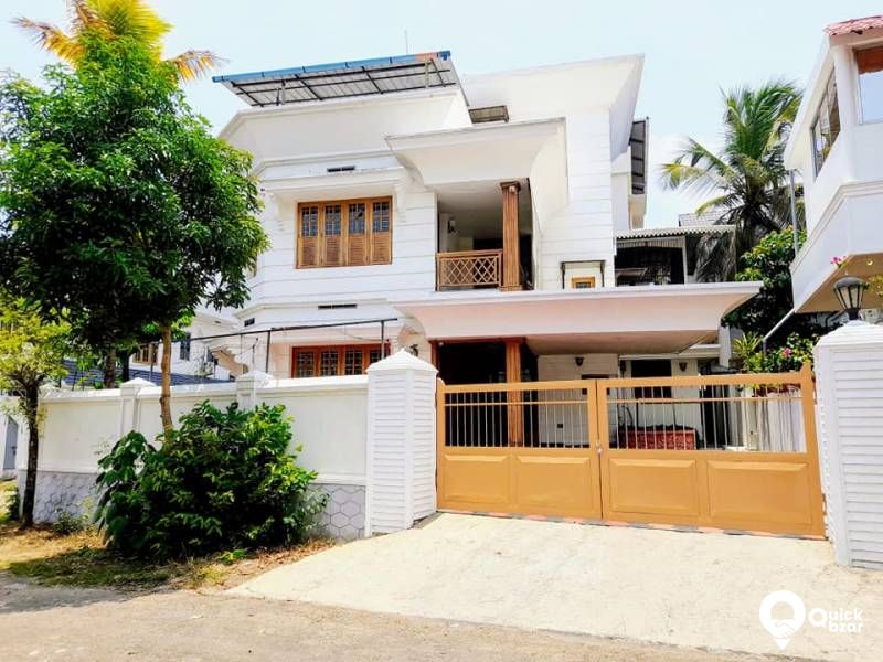NEW HOUSE FOR SALE AT KAKKANAD