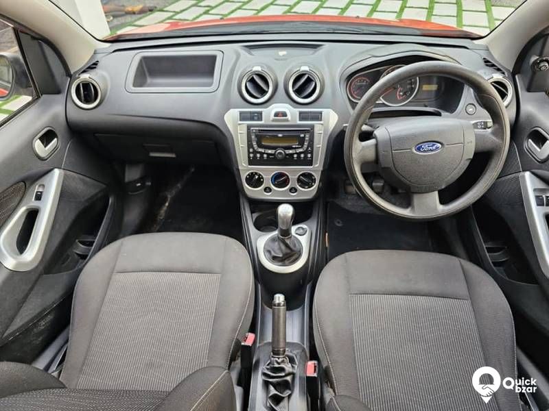 Ford Figo 1.2 ZXI