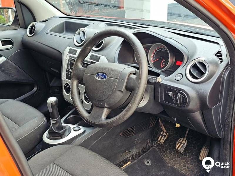 Ford Figo 1.2 ZXI