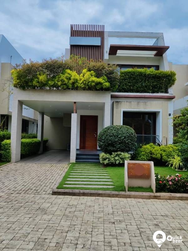 LUXURY VILLAS FOR SALE