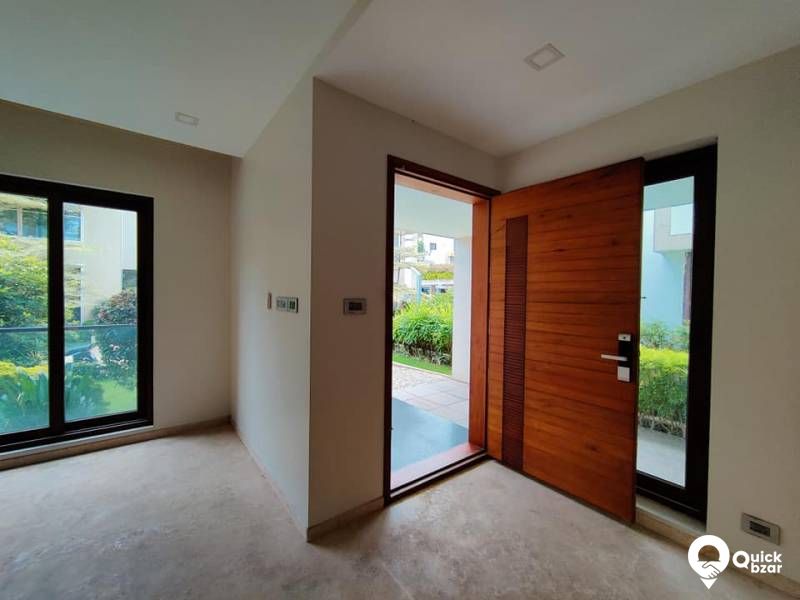 LUXURY VILLAS FOR SALE