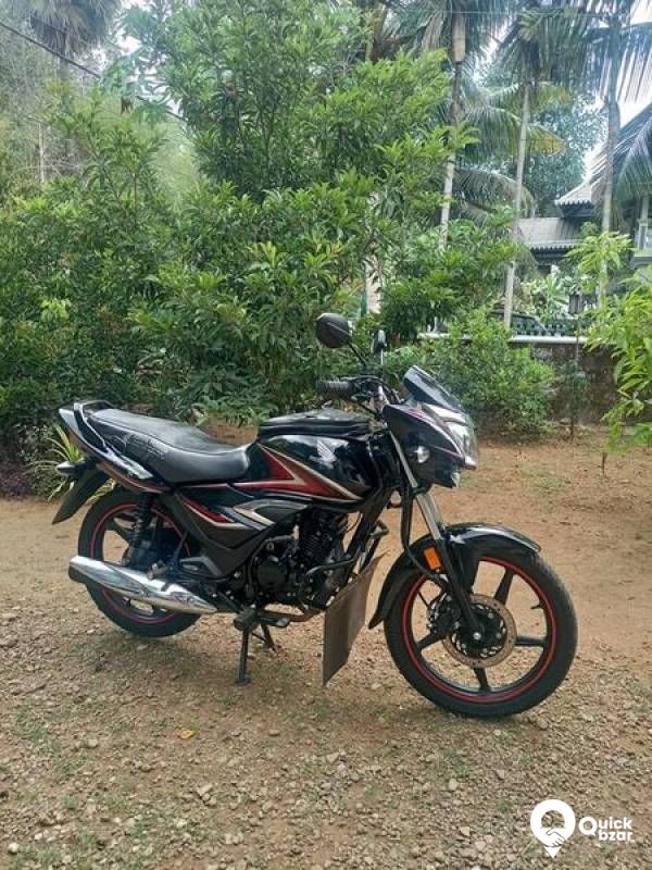 Honda Shine dlx-125