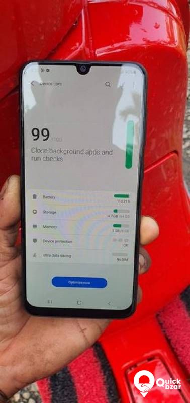 SAMSUNG A50