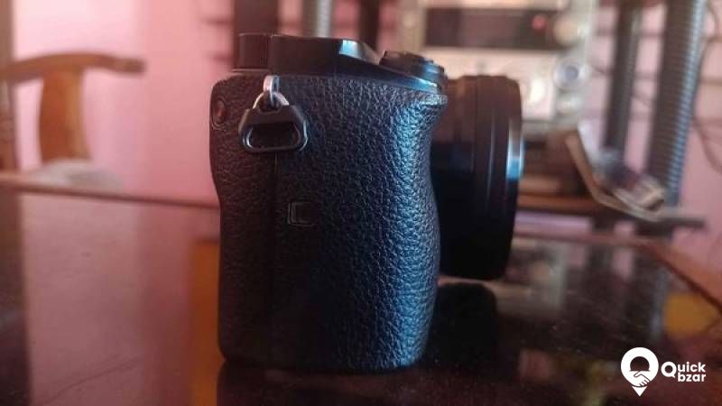 Sony A6000