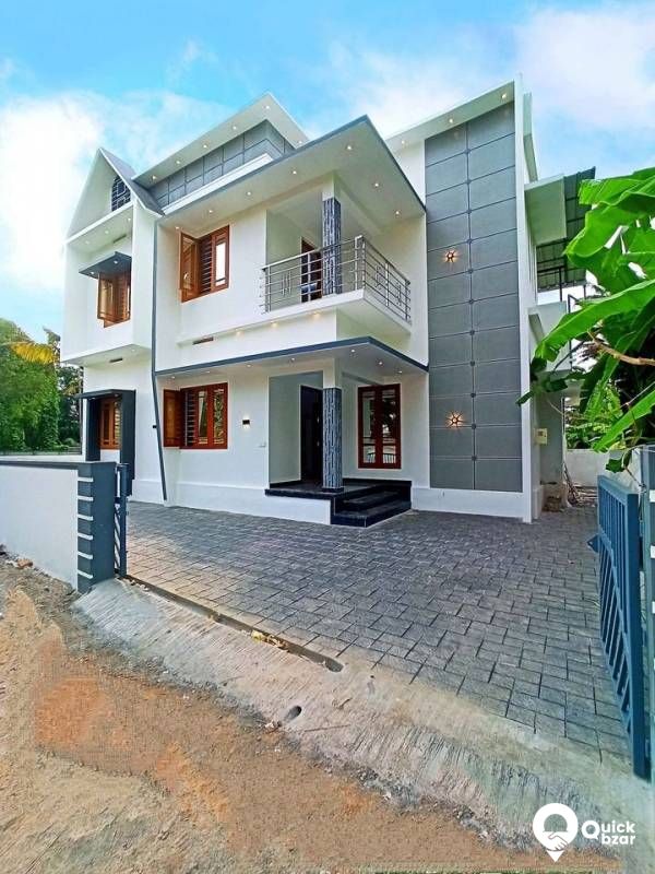 4 BHK HOUSE FOR SALE