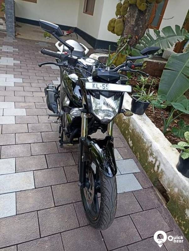 Yamaha FZ v2