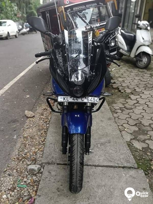 Pulser 220