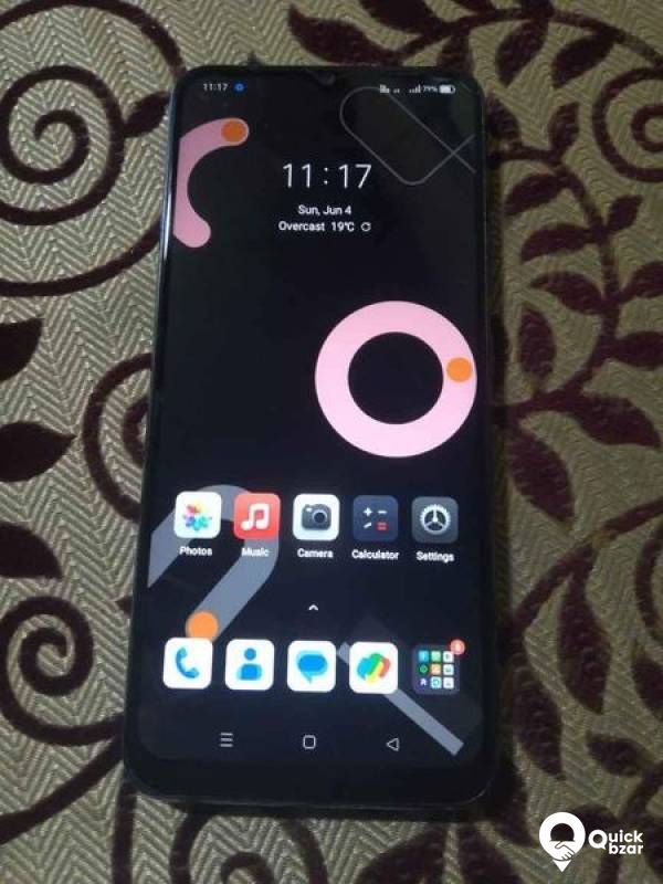 Realme c12