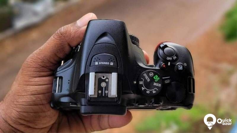 NIKON D5600