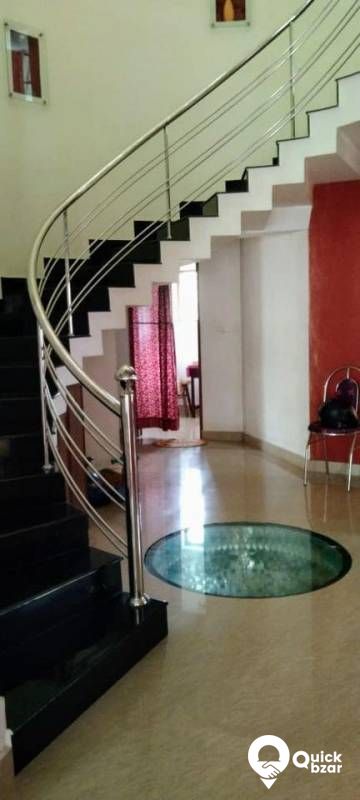 LUXURIOUS VILLA FOR SALE