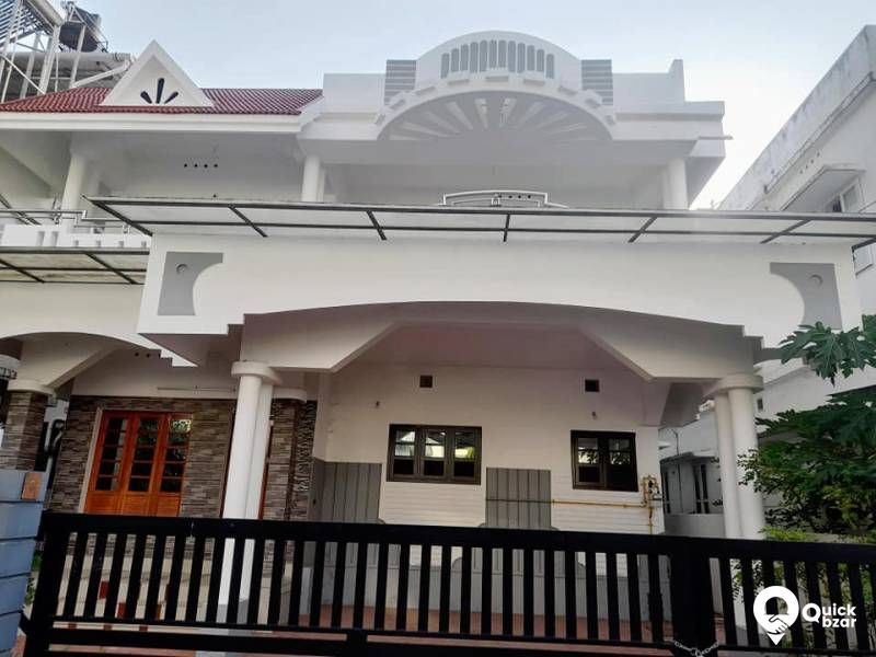 Luxurious Independent Villa For Sale