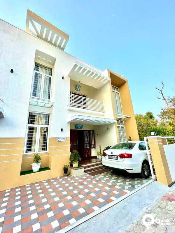 4 BHK furnished independent  luxurious villa For Sale