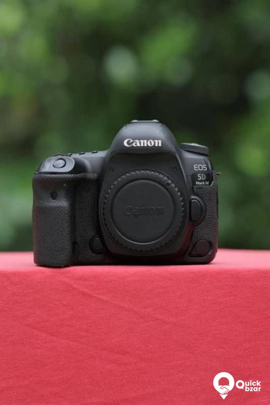 CANON 5D MARK 4 CAMERA