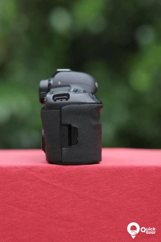 CANON 5D MARK 4 CAMERA