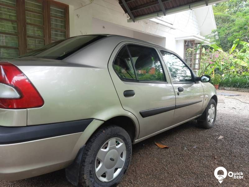 Ford Ikon