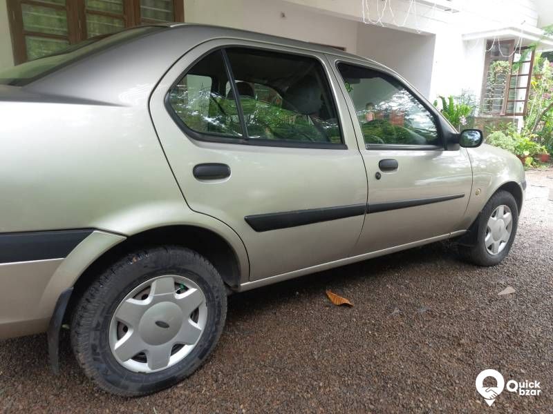 Ford Ikon