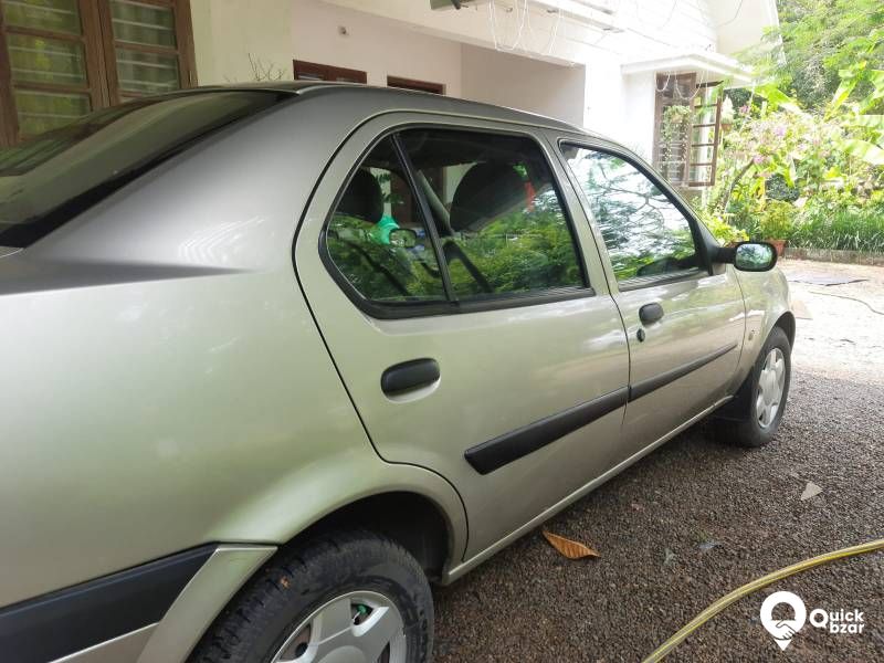 Ford Ikon
