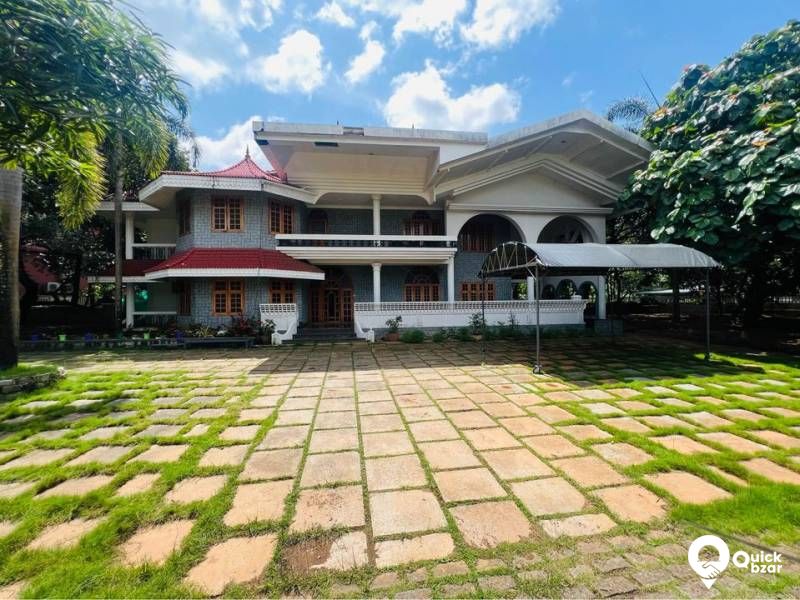 Luxury House For Sale