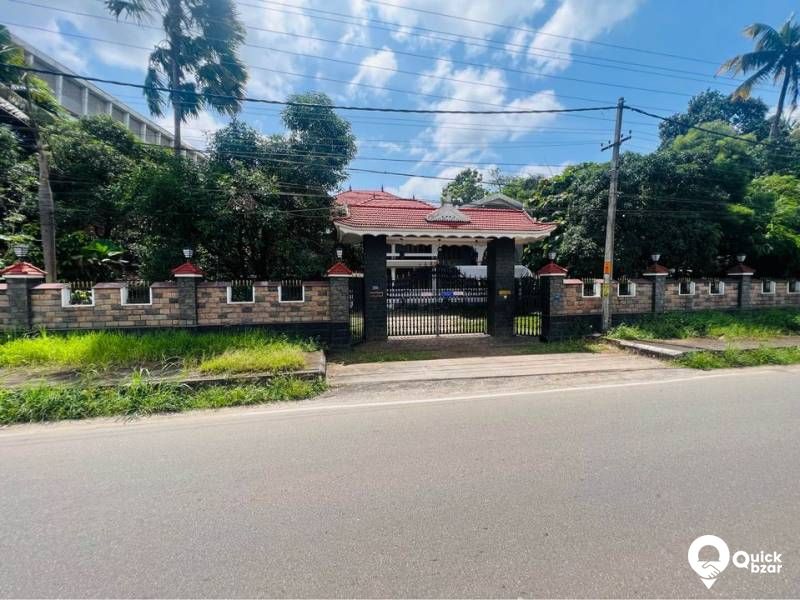 Luxury House For Sale