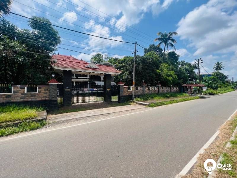 Luxury House For Sale