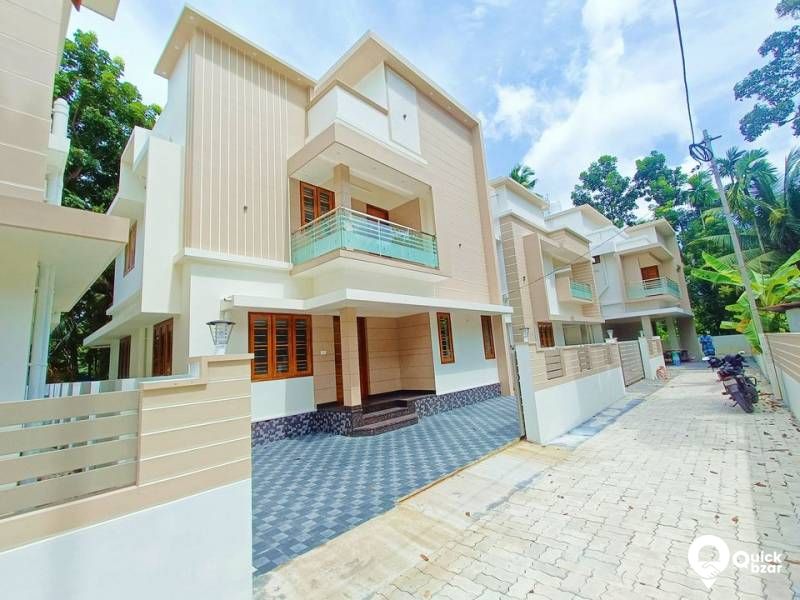 4 BHK POSH VILLA FOR SALE