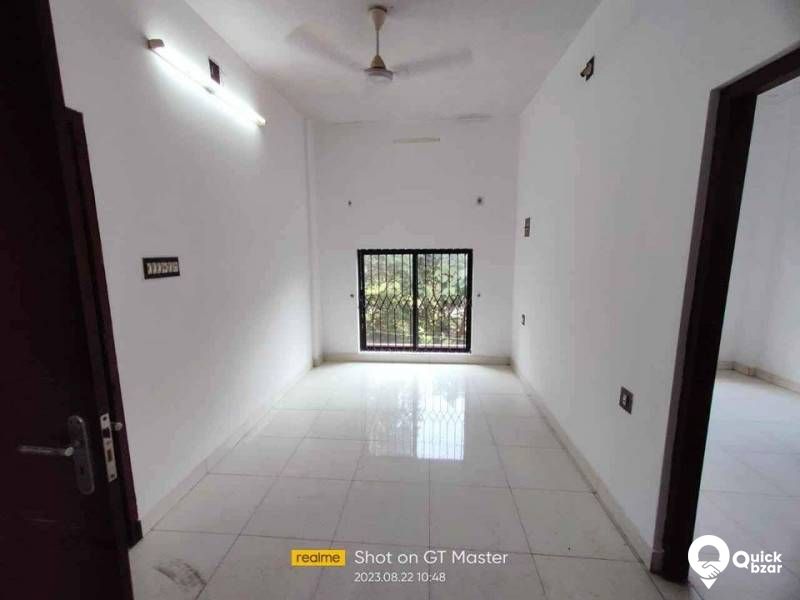 2 BHK COMMERCIAL SPACE RENT IN KAKKANAD
