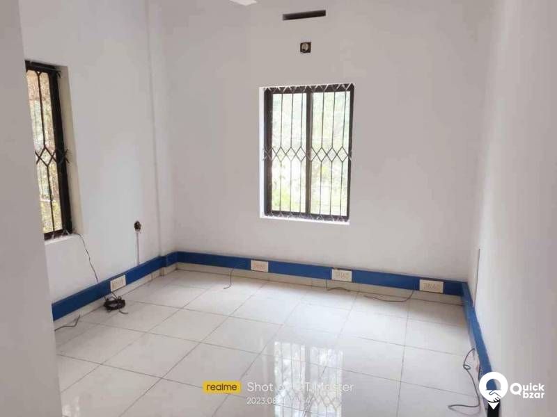 2 BHK COMMERCIAL SPACE RENT IN KAKKANAD