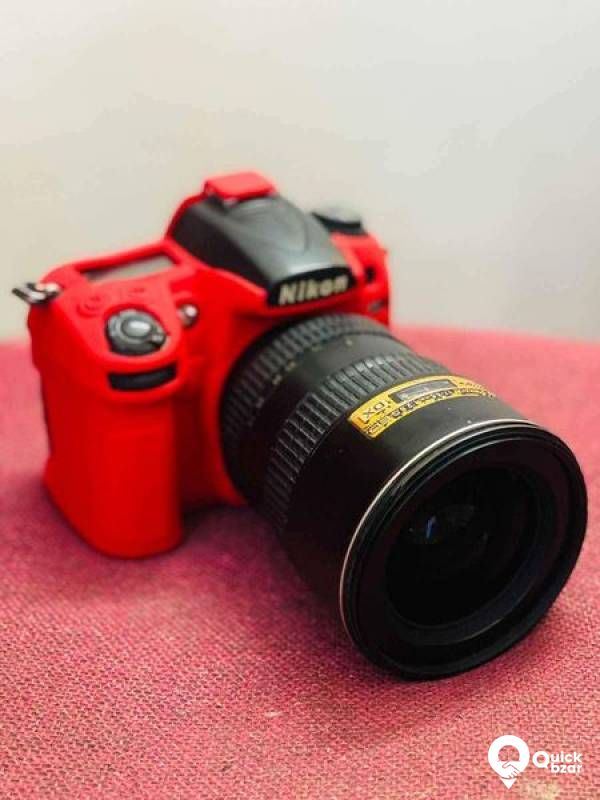 Nikon D7000 Camera