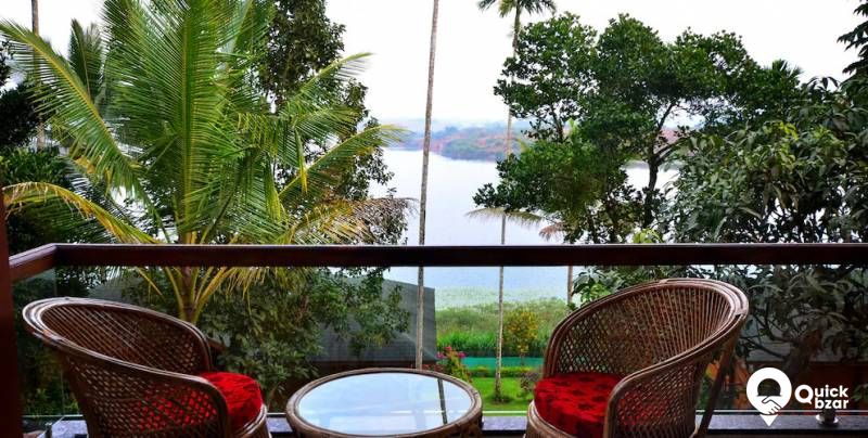 R3 LR Lake view Breathing walls