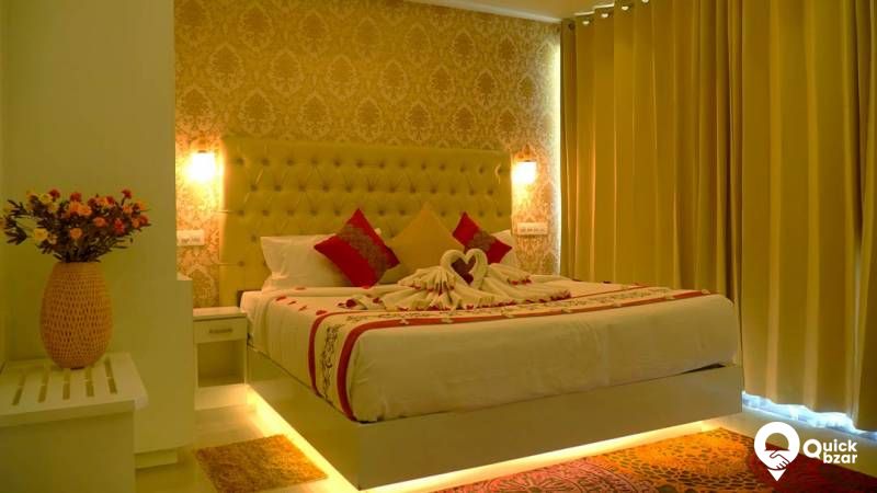 R3 LR Executive Jacuzzi Suite