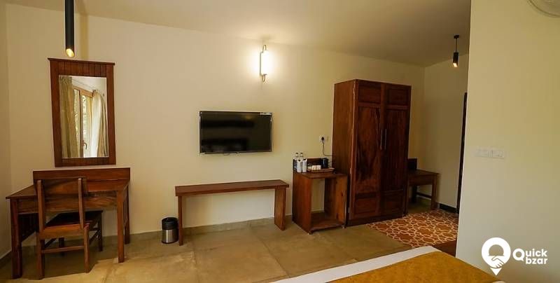 R6 MAR Club Rooms