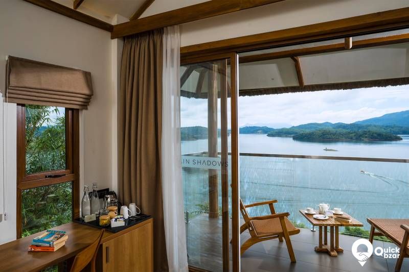 R9 MS luxury lake view villa