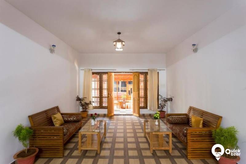 R6M AW Honeymoon Suite