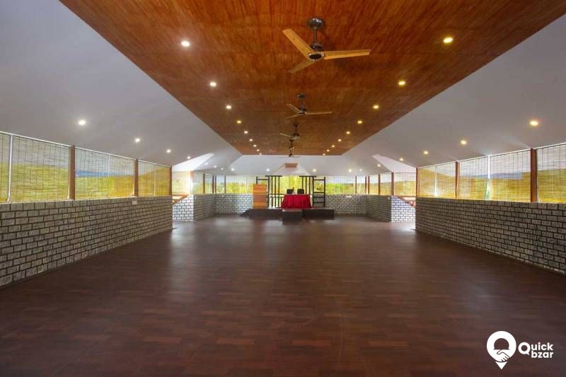 R6M AW Honeymoon Suite
