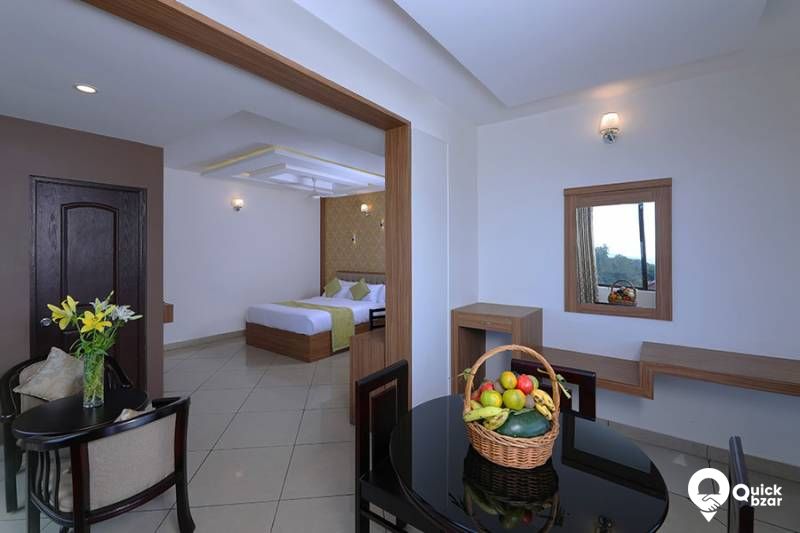 R7M TC Club Room