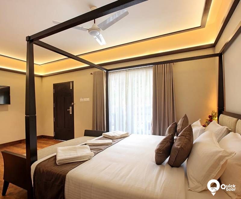R8M BB JACUZZI ROOM