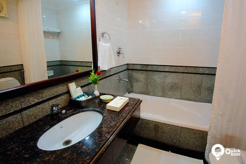 R28M FM Executive