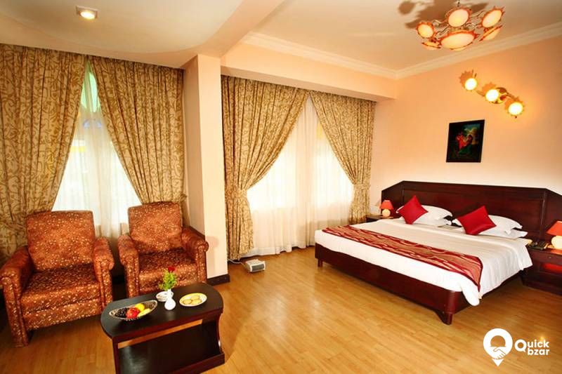 R28M FM Royal Suite ( Jacuzzi)
