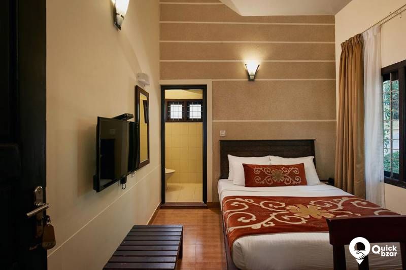 R32M IBVR MOUNTAIN VIEW ROOM