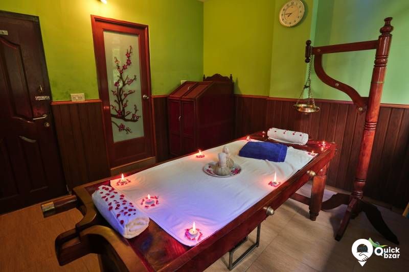 R33M MMR EXECUTIVE ROOM