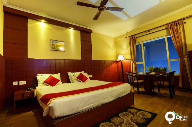 R33M MMR VALLEY VIEW SUITE