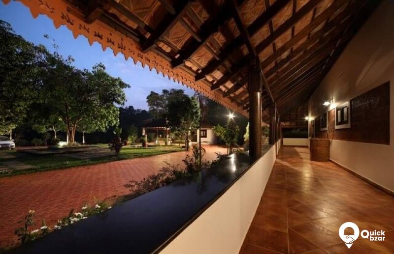 R14W CIR Pool Villa