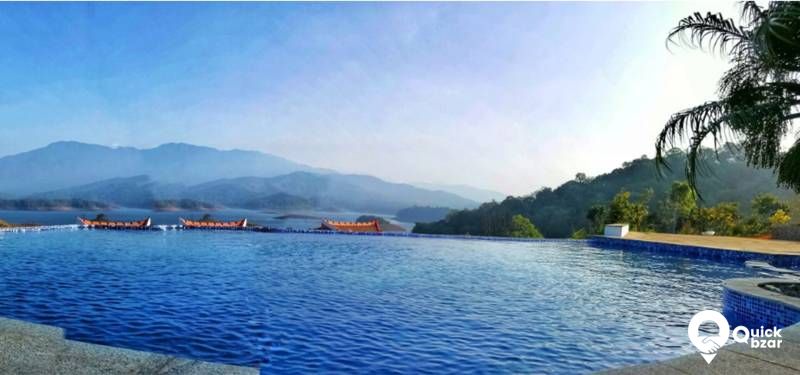 R14W CIR Pool Villa