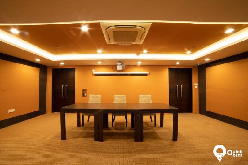 H1VRK  TBH SEMI SUITE
