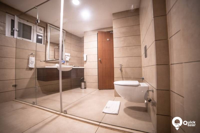 H1VRK  TBH SEMI SUITE