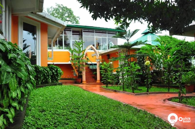 QB Stay-R41M BV Honeymoon Cottage Room