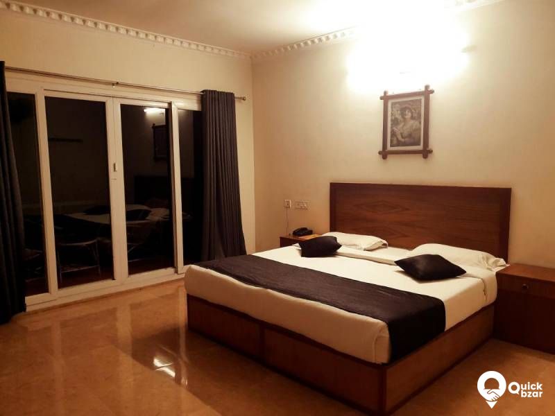 QB Stay-R41M BV SUPER DELUXE FAMILY COTTAGE